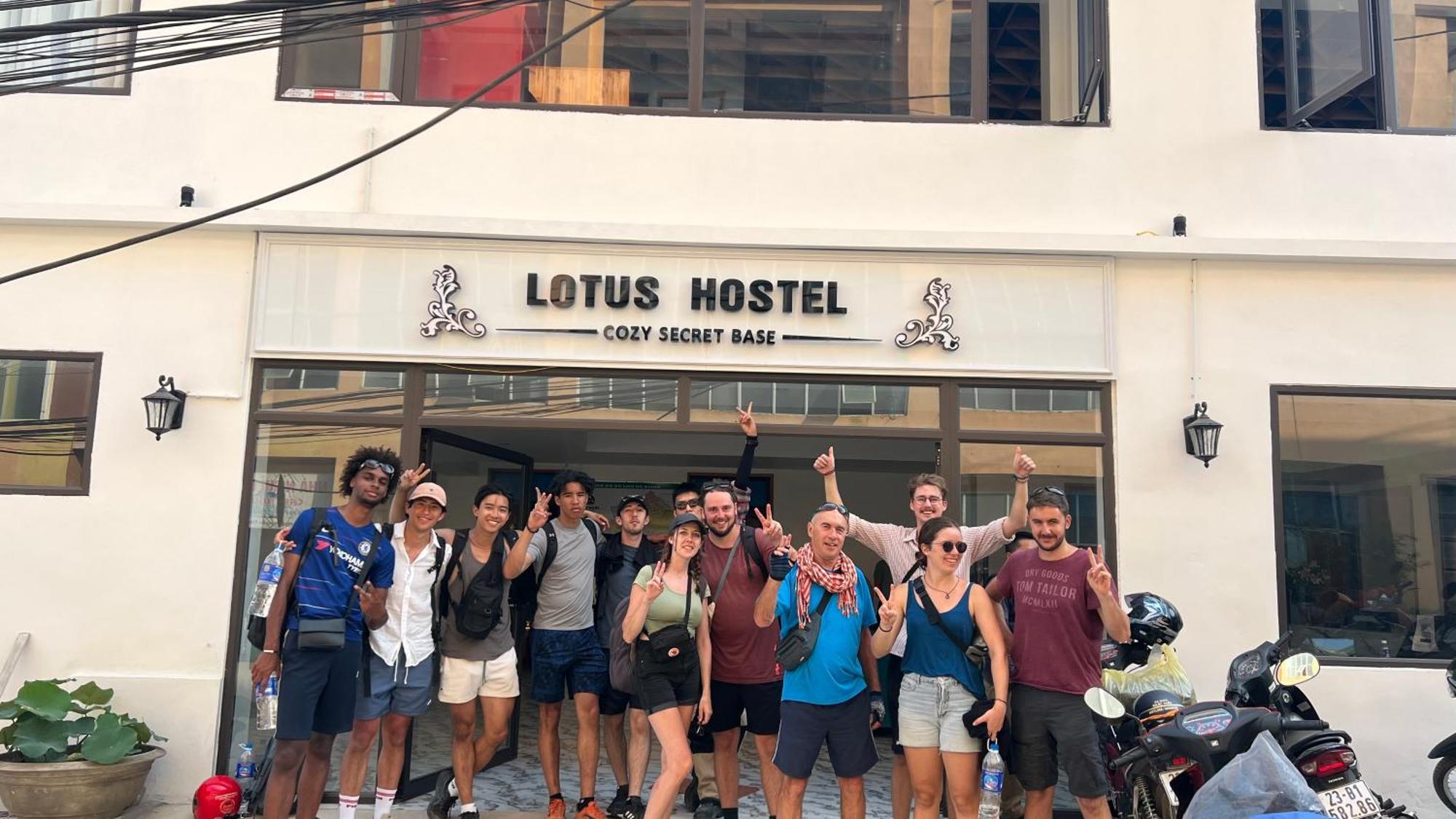 Ha Giang Lotus Hostel Motorbikes Tours エクステリア 写真